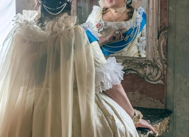 Блохоловки плевательницы и крема со свинцом эти правила гигиены при дворе Екатерины II вас удивят