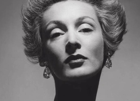 Царевна-лебедь история Мареллы Аньелли женщины с самой изящной шеей и самым щедрым и неверным в Италии мужем